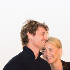 Exclusif - Virginie Efira et son compagnon Niels Schneider lors de la présentation du film "Un amour impossible" lors de la 33ème edition du festival du film francophone à Namur en Belgique le 29 septembre 2018.