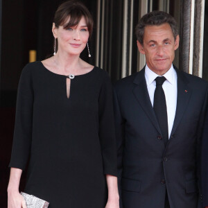 Nicolas Sarkozy et Carla Bruni (enceinte de Giulia) avec Barack Obama - Dîner lors du sommet du G8 à Deauville au restaurant Ciro's.