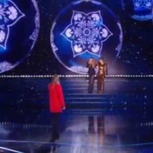 Helene Ségara sur le plateau de la Star Academy, 23 décembre 2023.