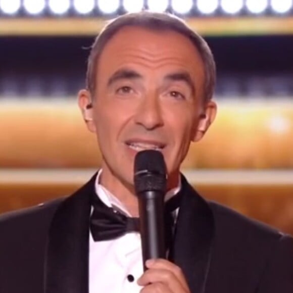 Elle était venue spécialement pour le prime de Noël.
Helene Ségara sur le plateau de la Star Academy, 23 décembre 2023.