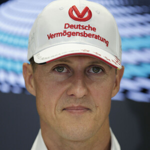Le cerveau de Michael Schumacher stimulé
 
Michael Schumacher lors du grand prix de Monza en Italie.