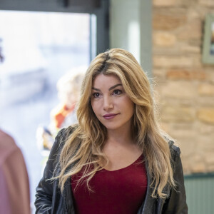 Lola Marois sur le tournage de la série "Plus Belle la Vie Encore Plus Belle" dans les studios de la Belle de Mai à Marseille. © Nedim Imre / CAPA Pictures / TF1