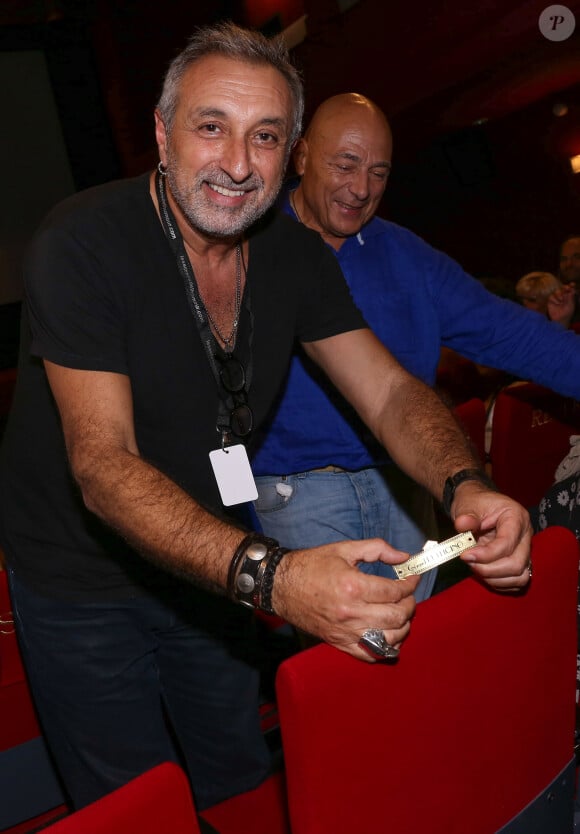 Et il travaille avec Nagui pour "Taratata".
Exclusif - Gérard Pullicino et sa compagne Sam lors de la 4ème édition du Festival de l'humour court à La Ciotat, le 11 octobre 2014.