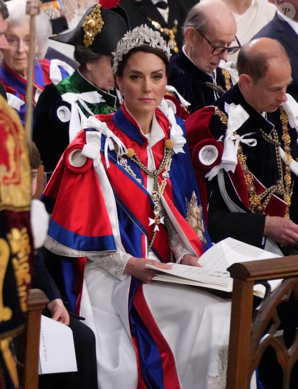 Alors pour ses 42 ans ce 9 janvier, Charles III a publié une magnifique photo de Kate lors du couronnement, posant un tendre regard sur le roi
Les invités à la cérémonie de couronnement du roi d'Angleterre à l'abbaye de Westminster de Londres Catherine (Kate) Middleton, princesse de Galles - Les invités à la cérémonie de couronnement du roi d'Angleterre à l'abbaye de Westminster de Londres, Royaume Uni, le 6 mai 2023. 