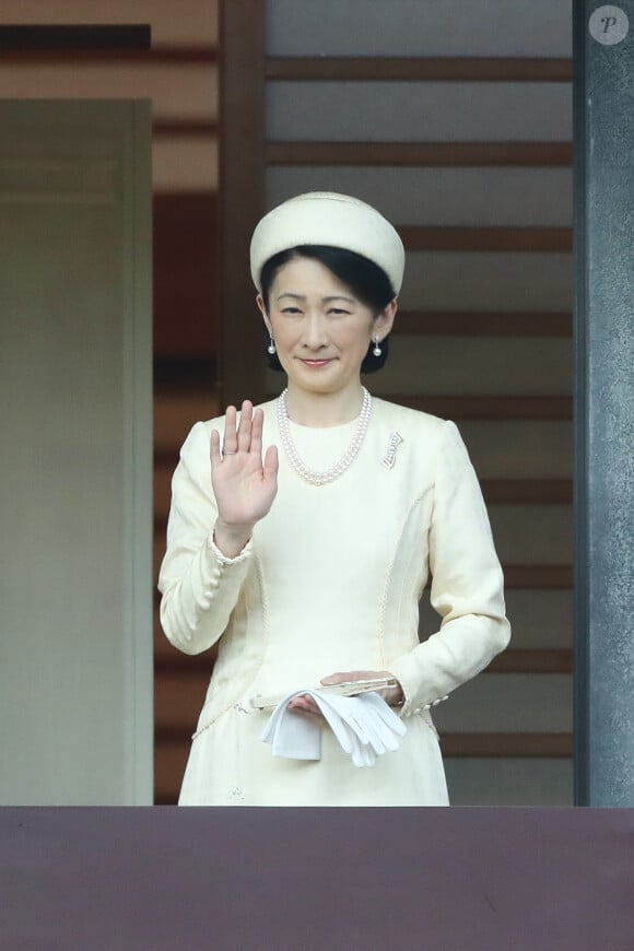 Les médias japonais évoque une "mystérieuse maladie".
La princesse Kiko - Première apparition publique de l'empereur Naruhito et de l'impératrice Masako au palais impérial à Tokyo le 4 mai 2019.