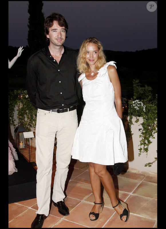 Hélène de Fougerolles et Antoine Arnault à la Dior Party, au Country Club de Saint-Tropez, le 15 juillet 2010.