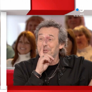 Nathalie Lecoultre et Jean-Luc Reichmann sur le plateau de "Vivement Dimanche" face à Michel Drucker.