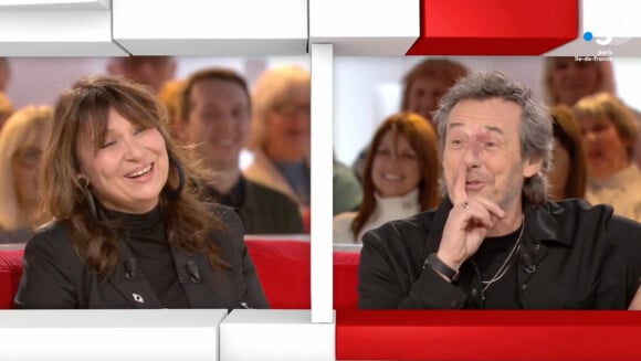 Nathalie Lecoultre et Jean-Luc Reichmann sur le plateau de "Vivement Dimanche" face à Michel Drucker.