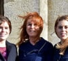 et mère d'Eugenie et Beatrice d'York
Sarah Ferguson entourée de ses filles, les princesses Eugenie et Beatrice d'York - Obsèques de Miles Frost, le fils de Sir David Frost, en la cathédrale de Arundel le 5 février 2016.