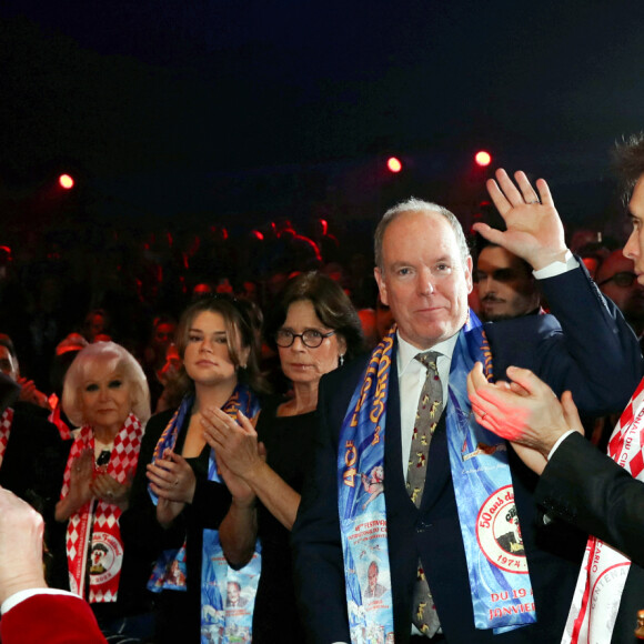 Camille Gottlieb, la princesse Stéphanie de Monaco, le prince Albert II et Louis Ducruet lors de la remise de prix de la 46ème édition du festival international du cirque de Monte-Carlo le 23 janvier 2024. © Jean-François Ottonello / Nice Matin via Bestimage 