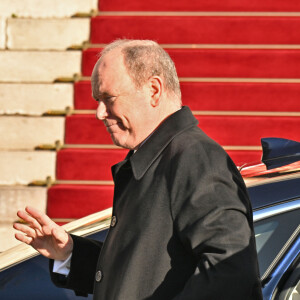Le prince Albert II de Monaco - Sortie de la messe pontificale lors de la célébration de la Sainte Dévote, sainte patronne de Monaco, le 27 janvier 2024. © Bruno Bebert / Bestimage
