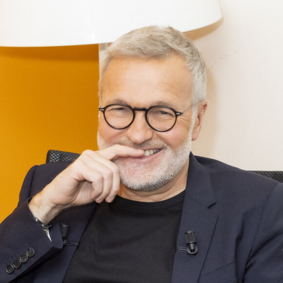 Exclusif - Laurent Ruquier en backstage de la dernière émission de L.Ruquier pour "On Est En Direct (OEED)", présentée par L.Ruquier et L.Salamé, et diffusée en direct sur France 2, à Paris, France, le 4 juin 2022. © Jack Tribeca/Bestimage