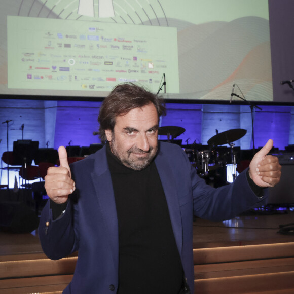 Ou André Manoukian au grade d'officier.
Exclusif - André Manoukian - Soirée d'ouverture de la 21ème édition de La Semaine du Son de L'Unesco à Paris le 15 janvier 2024. La Semaine du Son sensibilise le public et tous les acteurs de la société à l'importance des sons et de la qualité de notre environnement sonore © Jack Tribeca / Bestimage 