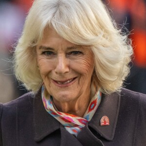 Camilla Parker Bowles, reine consort d'Angleterre, arrive à une messe célébrant le 850ème anniversaire de la "Fondation St John" à l'abbaye de Bath au Royaume-Uni, le 1er février 2024. 