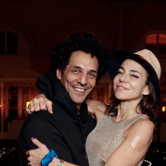 Exclusif - Tomer Sisley et sa femme Sandra Sisley - Première édition de la soirée "Les jeudis de Sandra" au Café Lapérouse à Paris le 1er février 2024. © Christophe Clovis / Bestimage