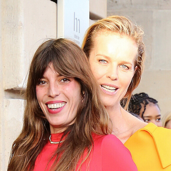 Lou Doillon et Eva Herzigova - Arrivées au dîner Balenciaga à l'Hôtel de la Marine après le défilé automne-hiver 2024 Haute-Couture à Paris le 5 juillet 2023. © Jonathan Rebboah / Panoramic / Bestimage 