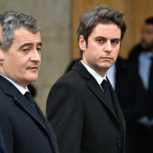 Gabriel Attal était présent mercredi aux Invalides.
Sebastien Lecornu, ministre des Armées, Gerald Darmanin, ministre de l'Interieur et des Outre mer et Gabriel Attal, premier ministre - Cérémonie d'hommage national aux victimes françaises des attaques terroristes du 7 octobre en Israël dans la cour d'honneur de l'Hôtel national des Invalides, à Paris, France. ©Eric Tschaen/Pool/Bestimage 