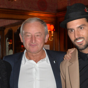 Sofia Essaïdi, Chantal Thomass, Yann Queffélec, Adrien Galo (compagnon de Sofia Essaïdi) et Nathalie Garçon - Cocktail de lancement du livre "Garde-Robes" de Nathalie Garçon à l'Hôtel Régina à Paris, le 13 octobre 2014.