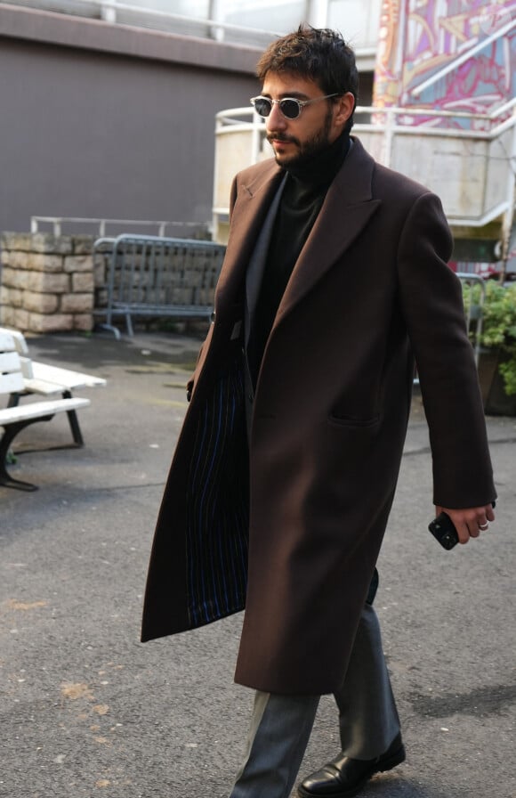 Ben Attal au défilé paul Smith pendant la Fashion Week de Paris - Prêt à porter Homme automne-hiver 2024-2025, le 19 janvier 2024 à Paris.