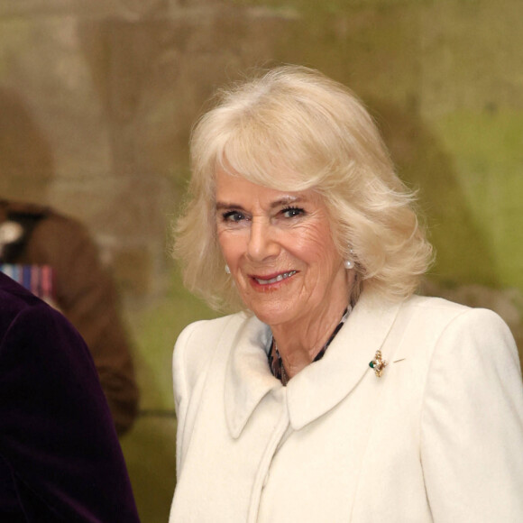 Ces mots interviennent après ceux de la reine Camilla
Camilla Parker Bowles, reine consort d'Angleterre, assiste à une soirée musicale à la cathédrale de Salisbury le 8 février 2024. © Imago / Panoramic / Bestimage