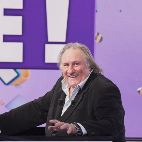 Exclusif - Gérard Depardieu - Première émission TPMP (Touche Pas à Mon Poste!) de la saison pour Cyril Hanouna et son équipe de chroniqueurs, avec beaucoup de nouveautés, un nouveau plateau, nouveau décor, des nouveaux arrivants, ainsi que la présence rare et exclusive de G.Depardieu à Paris le 31août 2020. © Jack tribeca / Bestimage