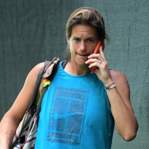 Marie Bénédicte Hurel a, par contre, été relaxé des accusations de harcèlement contre cette deuxième femme 
Amélie Mauresmo lors du tournoi de tennis de Miami. Le 17 mars 2019 