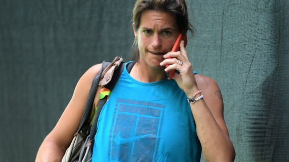 Amélie Mauresmo remporte une victoire face à sa femme avec qui elle est en pleine procédure de divorce