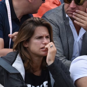 Amélie Mauresmo enceinte - People dans les tribunes des Internationaux de France de tennis de Roland Garros le 30 mai 2015. 