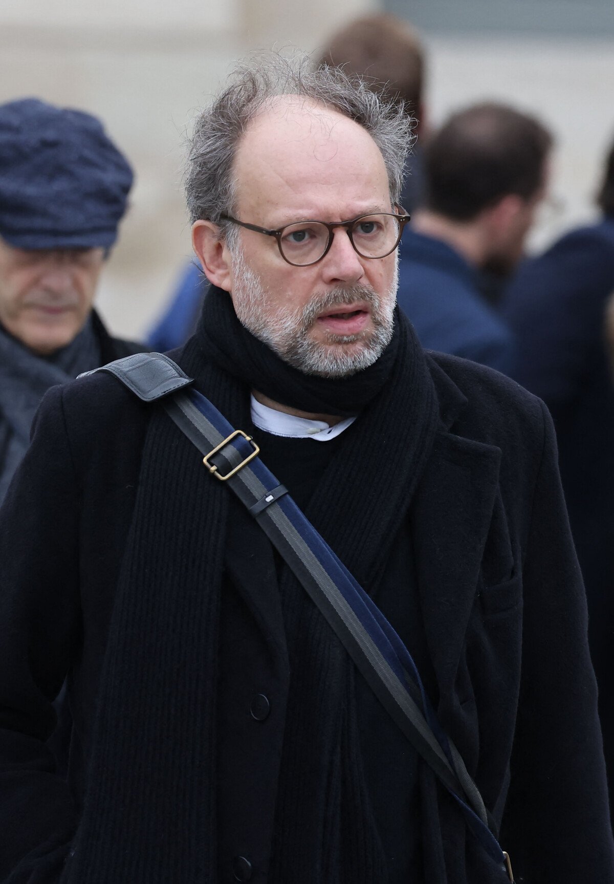 Photo : Denis Podalydès - Hommage National à Robert Badinter Devant Le ...