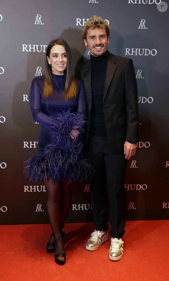 Antoine Griezmann dévoile le visage de ses enfants
 
Antoine Griezmann et sa femme Erika Choperena - Le joueur A.Griezmann et son ami M.Llorente se lancent dans l'aventure de la restauration et ouvrent le Rhudo à Madrid.