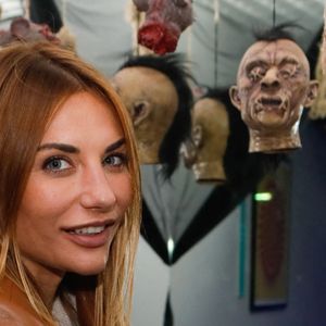 Exclusif - Ariane Brodier - Soirée d'inauguration "Les Nocturnes de la Terreur" au musée de l'illusion à Paris. Le 15 octobre 2020. © Christophe Clovis / Bestimage