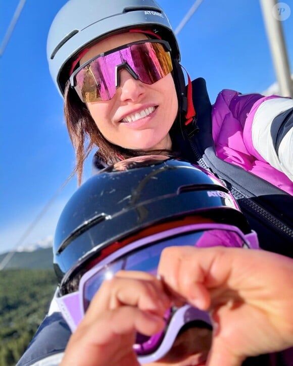 Ariane Brodier, vacances en famille au ski. Instagram. Le 16 février 2024.