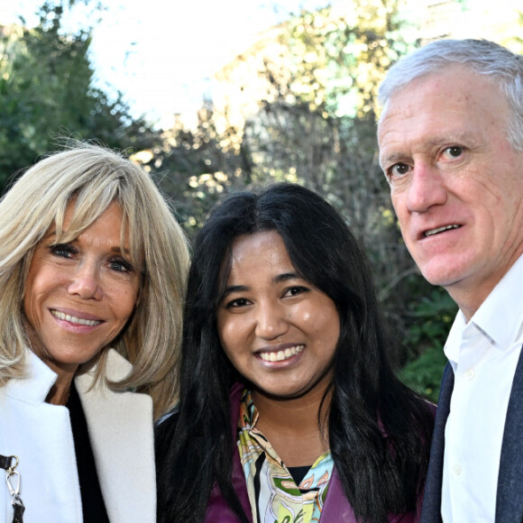 La Première dame française, Brigitte Macron (présidente de la Fondation Hôpitaux de Paris-Hôpitaux de France), la chanteuse Anisha Jo, gagnante de la Star Academy 2022, et le sélectionneur de l'équipe de France de football, Didier Deschamps (parrain de l'opération Pièces Jaunes), durant la clôture de l'édition 2024 de la 35eme Opération Pièces Jaunes à Nice, au kiosque à musique du jardin Albert 1er, le 2 février 2024. Cette collecte de fonds "Pièces Jaunes" est destinée à améliorer la vie des enfants hospitalisés. © Bruno Bebert/Bestimage  Closing of the 'Pièces Jaunes' event in Nice, France, le 3 février 2024.