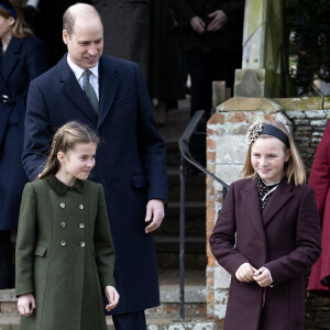 Au cours de sa carrière, il a servi en Afghanistan en 2009 en tant que membre du 42e commando 
Le prince William, prince de Galles, la princesse Charlotte de Galles et Mia Tindall - Les membres de la famille royale britannique lors de la messe du matin de Noël en l'église St-Mary Magdalene à Sandringham, le 25 décembre 2023.