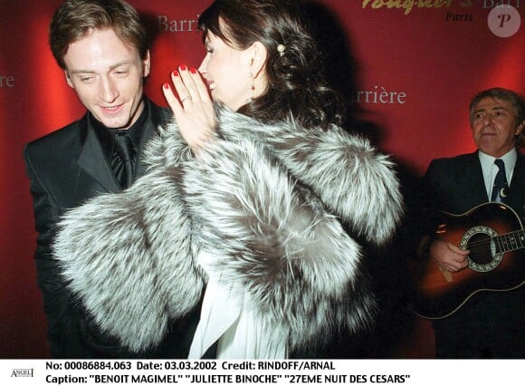 Ils s'étaient rencontrés en 1999 sur le tournage du film "Les Enfants du siècle", de Diane Kurys.
Benoît Magimel et Juliette Binoche lors des César 2002.