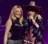 Elles ont interprété, ensemble, le titre I Will Survive de Gloria Gaynor afin de le dédier à toutes celles et tous ceux qui se battent, aux survivantes et aux survivants.
Madonna invite Kylie Minogue sur la scène du Kia Forum de Los Angeles dans le cadre de son Celebration Tour. Le 7 mars 2024.