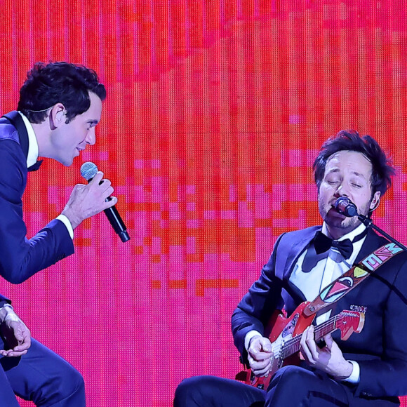 Exclusif - Mika et Vianney - Enregistrement de l'émission "Le gala des Pièces Jaunes, le concert événement" au Zenith de Paris, diffusée le 28 janvier sur France 2. Le 25 janvier 2023 © Dominique Jacovides / Bestimage 