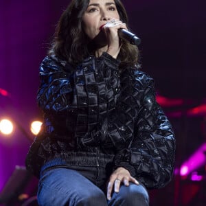 Exclusif - Olivia Ruiz sur scène lors du concert "Leurs voix pour l'espoir" à l'Olympia à Paris le 11 mars 2024.  © Perusseau / Bellak / Bestimage 