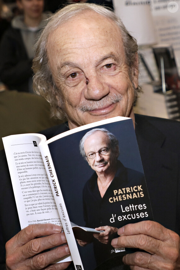 C'est notamment l'occasion ici de s'intéresser à l'acteur.
Patrick Chesnais - Festival du Livre de Paris 2023 au Grand Palais Éphémère à Paris le 22 avril 2023. © Cedric Perrin / Bestimage 