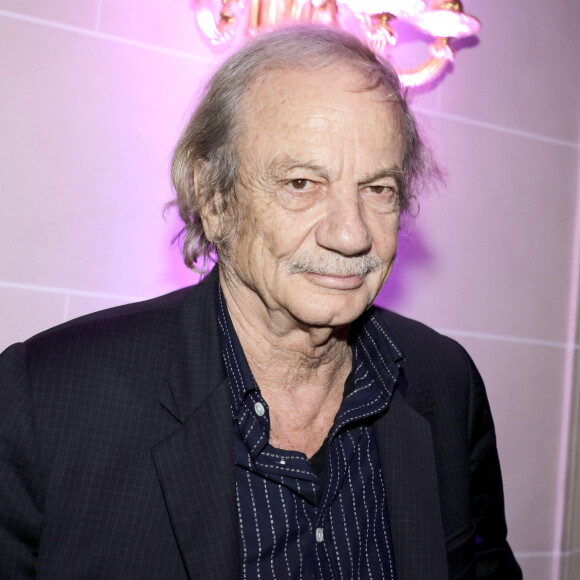 Un très bon anniversaire à Patrick Chesnais.
Patrick Chesnais lors de la soirée des "Stéthos d'or" à l'hôtel Four Seasons George V à Paris. © Cédric Perrin / Bestimage 