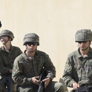 Le roi Felipe VI, la princesse Leonor d'Espagne et les étudiants de l'Académie générale militaire du Centre national d'entraînement San Gregorio à Saragosse, Espagne, le 15 mars 2024. © Casa SM El Rey Agence via Bestimage 