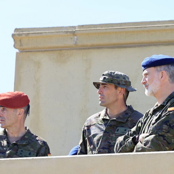 Le roi Felipe VI, la princesse Leonor d'Espagne et les étudiants de l'Académie générale militaire du Centre national d'entraînement San Gregorio à Saragosse, Espagne, le 15 mars 2024. © Casa SM El Rey Agence via Bestimage 