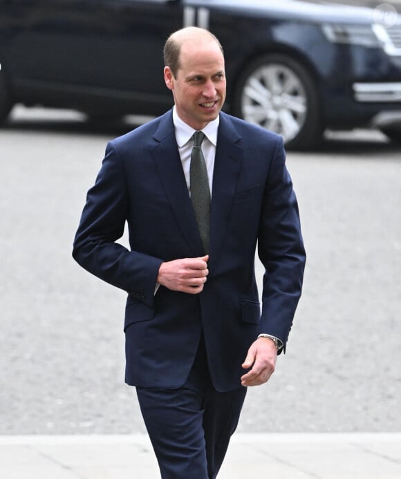 Mais qui commence à peser au prince. 
La famille royale britannique et les invités arrivent pour assister au service de célébration de la Journée du Commonwealth (Commonwealth Day) à l'abbaye de Westminster à Londres, célébré cette année en l'absence de Charles III et de Kate. Londres, le 11 mars 2024. 