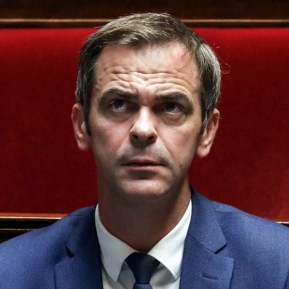 Et il assume tout !
Olivier Véran, porte-parole du gouvernement lors d'une séance de questions au gouvernement à l'assemblée nationale, à Paris, France, le 10 octobre 2023. © Stéphane Lemouton/Bestimage 