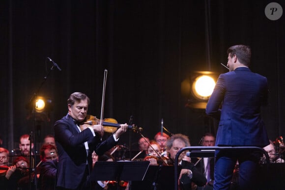 Exclusif - Renaud Capuçon et le chef d'orchestre Duncan Ward - Concert de Renaud Capuçon à l'Olympia à Paris, le 10 mars 2024. © Moreau-Tribeca/Bestimage