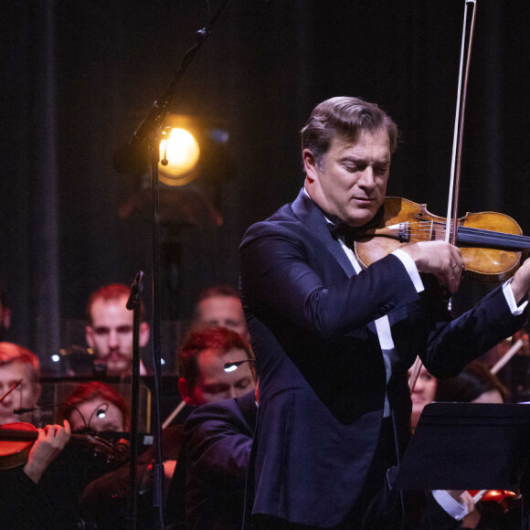 Exclusif - Renaud Capuçon et le chef d'orchestre Duncan Ward - Concert de Renaud Capuçon à l'Olympia à Paris, le 10 mars 2024. © Moreau-Tribeca/Bestimage