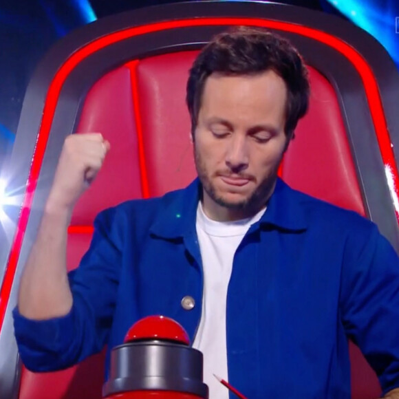 Vianney - sur le plateau de The Voice (TF1) aux côtés des autres coachs.