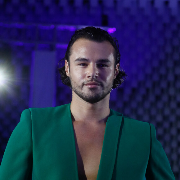 Anthony Colette - Défilé de mode féminine prêt à porter Printemps/Été 2024 Pierre Cardin à l'Espace Niemeyer lors de la fashion week à Paris le 25 septembre 2023. © Christophe Clovis / Bestimage 