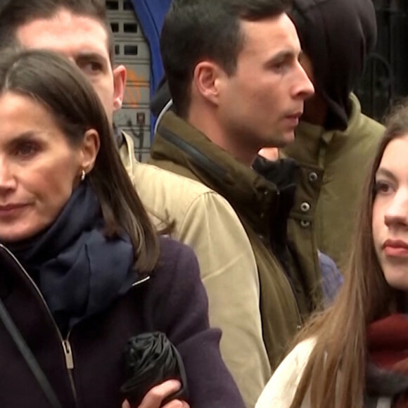 Le roi Felipe VI, la reine Letizia, la princesse des Asturies et l'infante Sofia d'Espagne assistent à une procession de la Semaine Sainte à Madrid, Espagne, le 30 mars 2024. Cette semaine de Pâques coïncide avec le retour au pays de l'infante Sofia scolarisée au Pays de Galles. © EuropaPress/Bestimage 