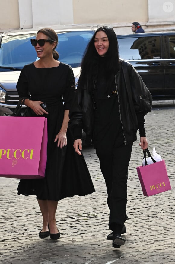 Christy Turlington, Mariacarla Boscono - Défilé Emilio Pucci Very Vivara, Palazzo Altemps - Rome, Italie, 4 avril 2024